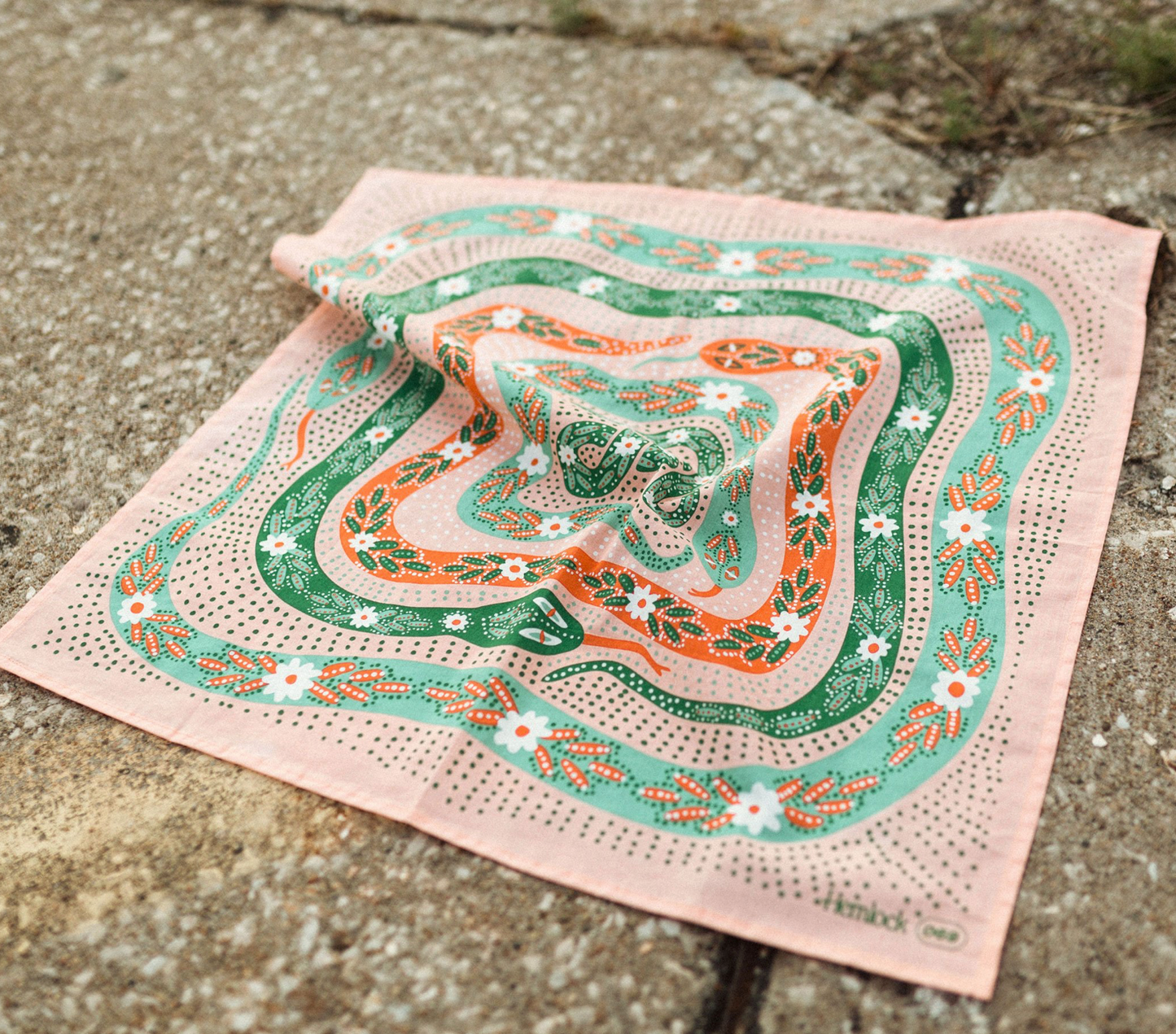 Handker Bandana - Snakes Pink No. 69